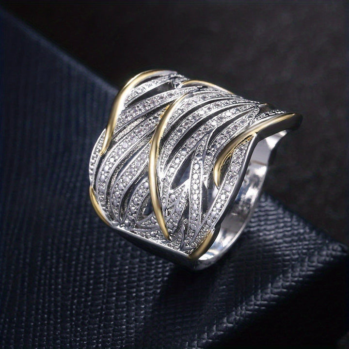 ELENA | Anello Elegante a Strati con Design Intrecciato